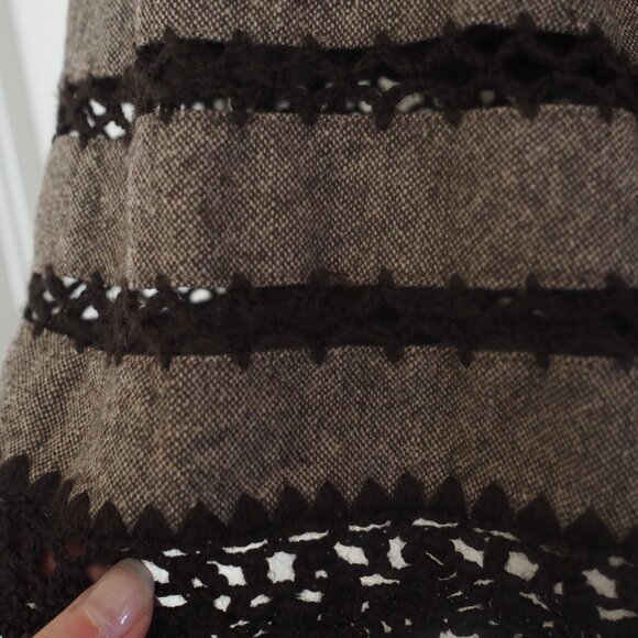 Talbots Brown and Gray Wool Blend Skirt with Crocheted Lace Hem Lined Size 6 - Picture 5 of 15